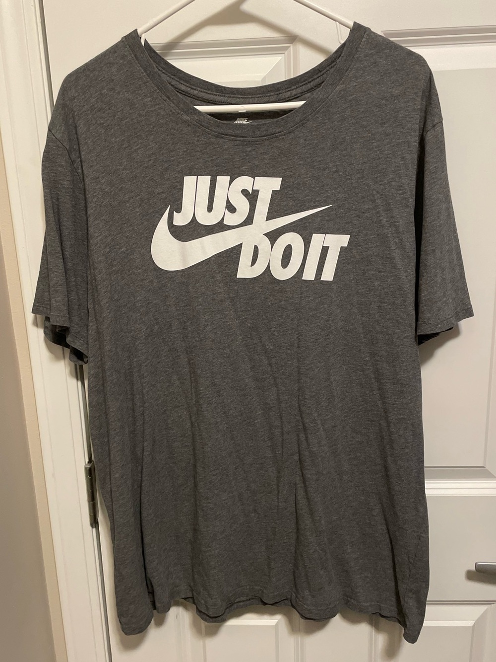 Men’s Nike Gray 'Just Do It'  Tee